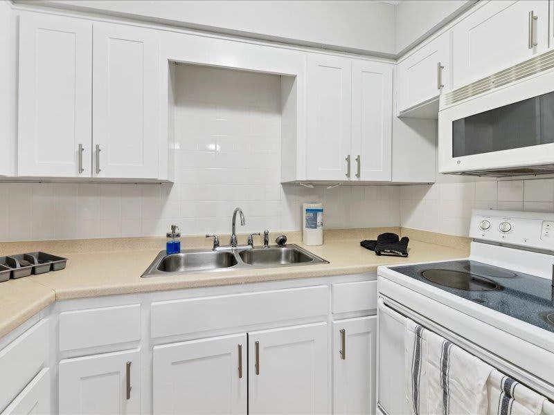 Designed And Cozy 1Br With Parking Near Stores Apartman Tampa Kültér fotó