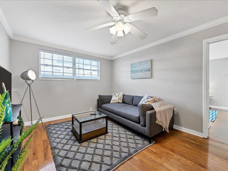 Designed And Cozy 1Br With Parking Near Stores Apartman Tampa Kültér fotó